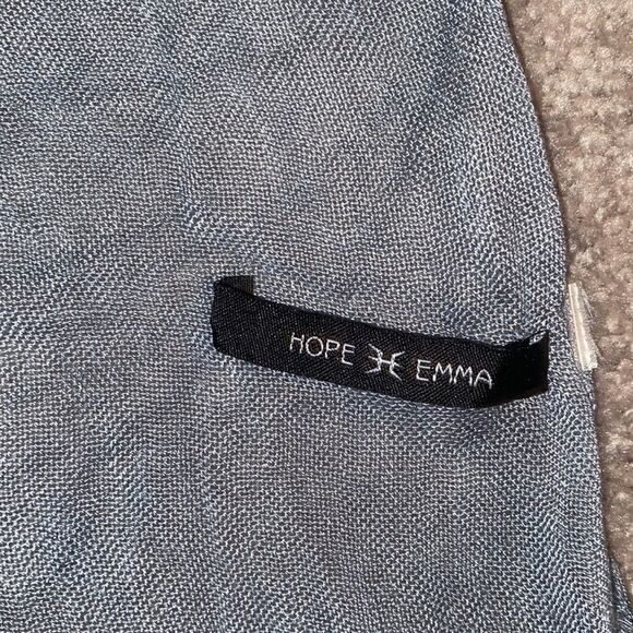 Hope Emma Floral Wrap/Scarf! - Picture 11 of 11